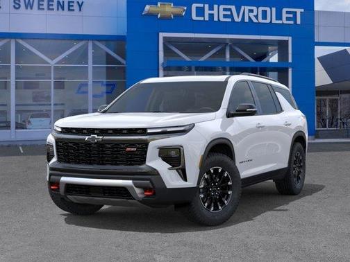 Polar White 2026 Chevrolet Traverse Z71