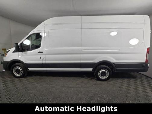Oxford White 2025 Ford Transit-250 Base