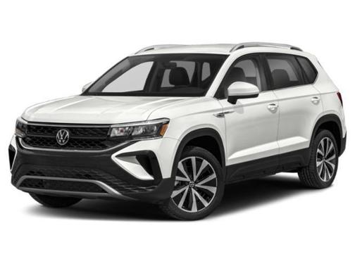 Platinum Gray Metallic 2022 Volkswagen Taos 1.5T SE