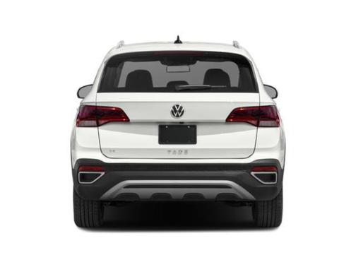 Platinum Gray Metallic 2022 Volkswagen Taos 1.5T SE