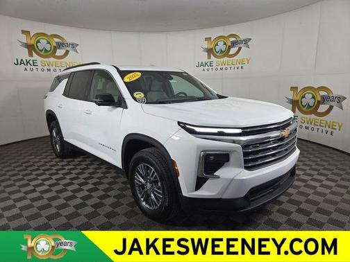 2025 Chevrolet Traverse LT