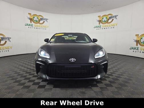 Raven Black 2023 Toyota GR86 Premium
