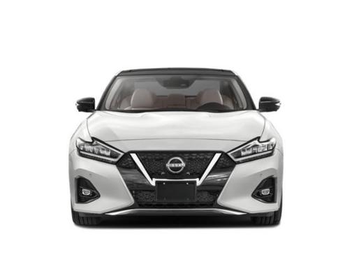 White 2023 Nissan Maxima Platinum