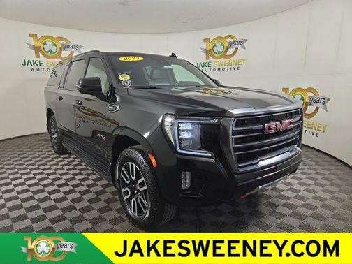 Onyx Black 2023 GMC Yukon XL AT4