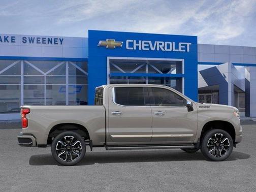 White Sand 2026 Chevrolet Silverado 1500 High Country