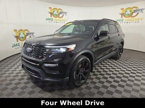 Black Metallic 2022 Ford Explorer ST