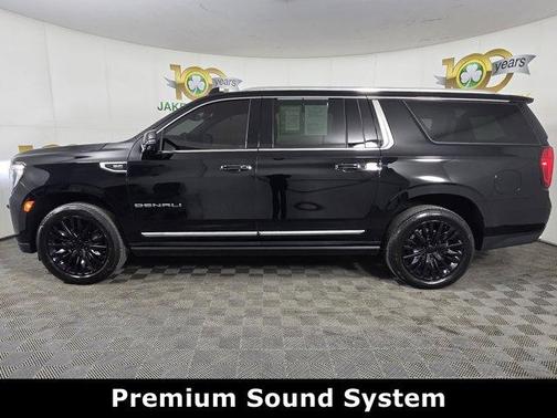 2023 GMC Yukon XL Denali
