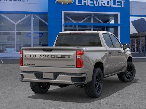 2026 Chevrolet Silverado 1500 Custom