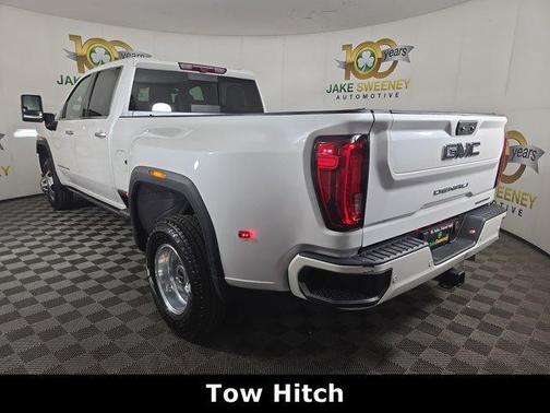 White Frost Tri-Coat 2022 GMC Sierra 3500 Denali
