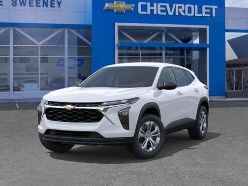 Summit White 2026 Chevrolet Trax LS