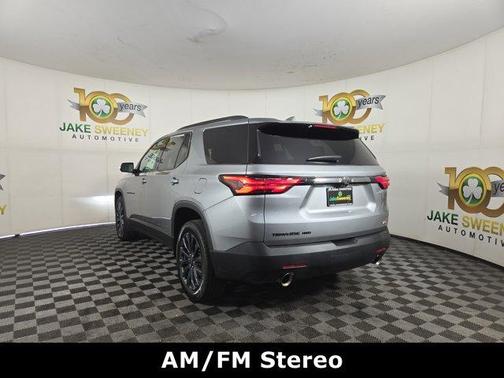 Sterling Gray Metallic 2023 Chevrolet Traverse RS