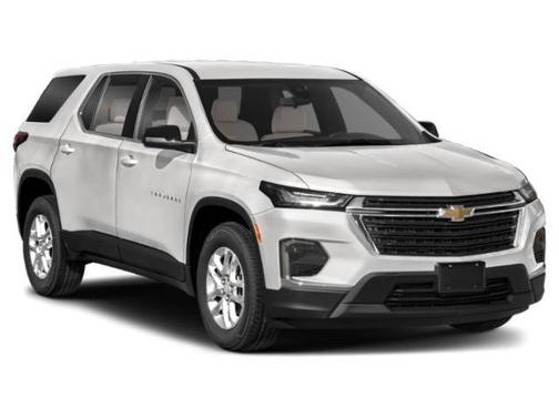 Sterling Gray Metallic 2023 Chevrolet Traverse RS