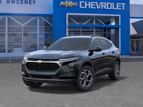 Mosaic Black Metallic 2026 Chevrolet Trax LT