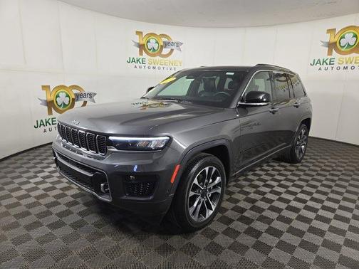 2022 Jeep Grand Cherokee Overland