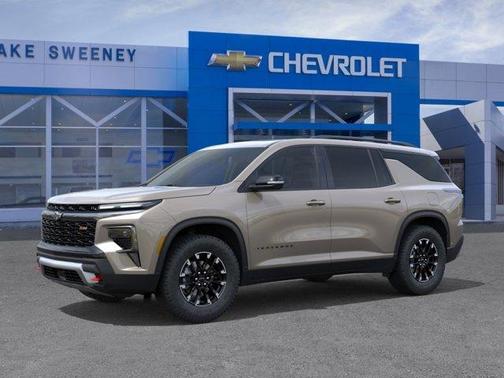 Sandstone Gray 2026 Chevrolet Traverse Z71