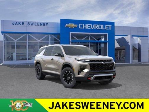Sandstone Gray 2026 Chevrolet Traverse Z71