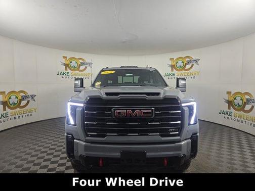 2025 GMC Sierra 2500 AT4