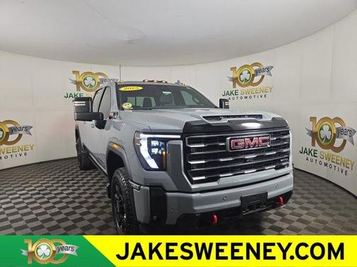 2025 GMC Sierra 2500 AT4