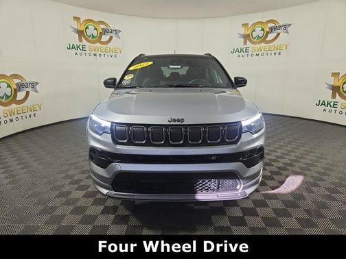 Billet Silver Metallic Clearcoat 2022 Jeep Compass Altitude