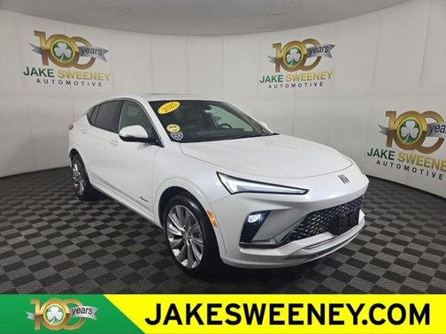 White Frost Tri-Coat 2025 Buick Envista AVENIR