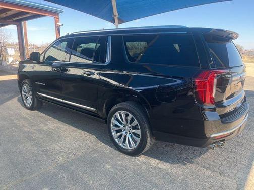 2024 GMC Yukon XL Denali