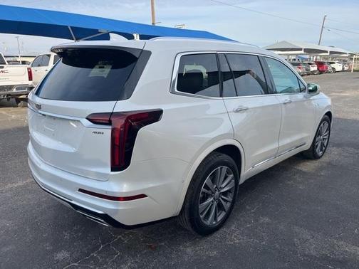2020 Cadillac XT6 Premium Luxury FWD
