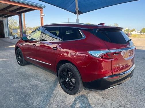 2024 Buick Enclave Premium