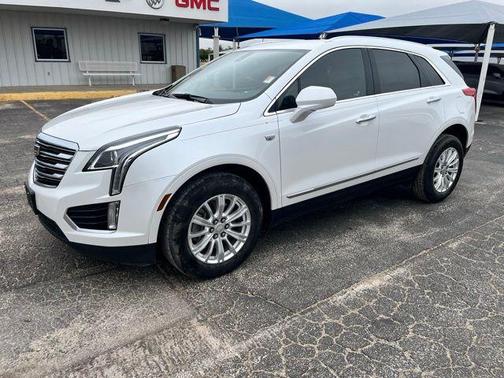 Crystal White 2018 Cadillac XT5 Base