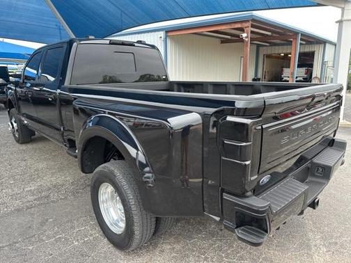 2025 Ford F-350 Platinum