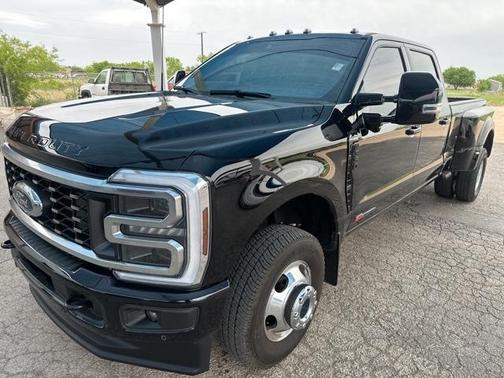 2025 Ford F-350 Platinum