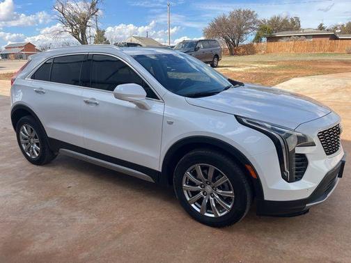 2020 Cadillac XT4 Premium Luxury