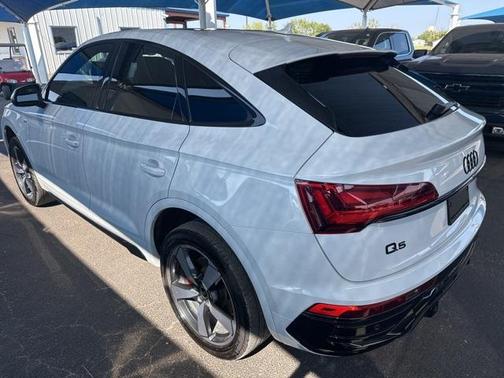 2024 Audi Q5 45 S line quattro Premium