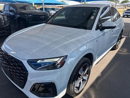 2024 Audi Q5 45 S line quattro Premium