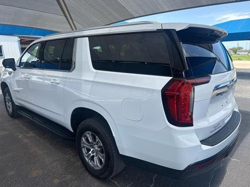 2024 GMC Yukon XL SLE