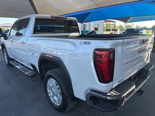2024 GMC Sierra 2500 SLT