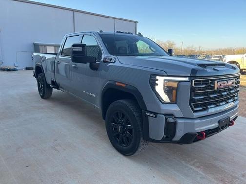 2025 GMC Sierra 3500 AT4
