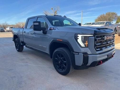 2025 GMC Sierra 2500 AT4