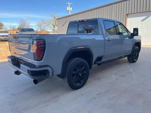 2025 GMC Sierra 2500 AT4