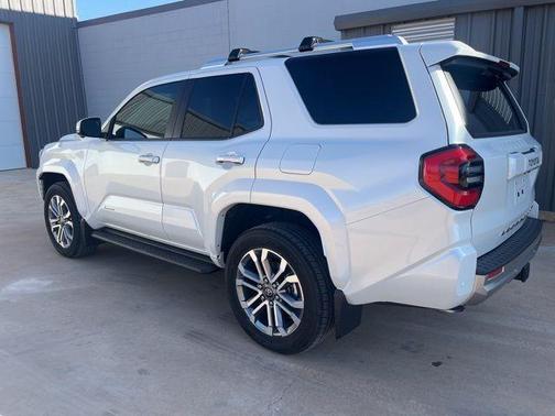 2025 Toyota 4Runner Hybrid 