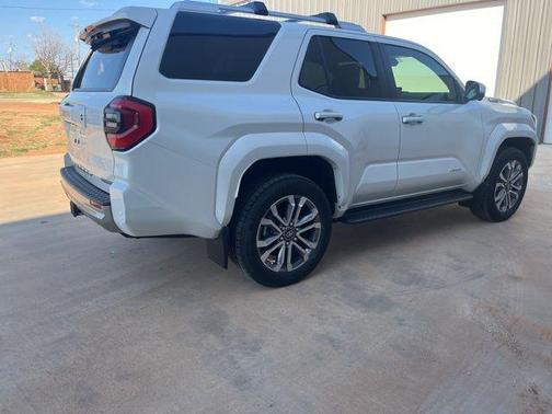 2025 Toyota 4Runner Hybrid 