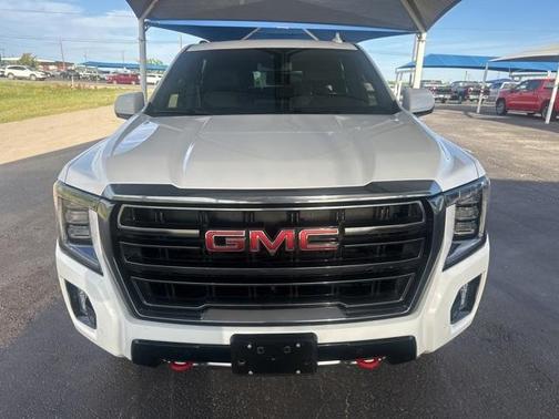 2023 GMC Yukon XL AT4