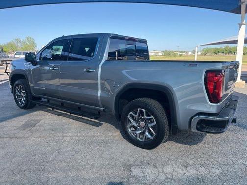 Sterling 2025 GMC Sierra 1500 SLT
