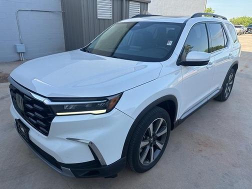 2023 Honda Pilot Touring