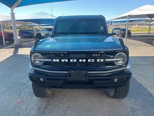 2023 Ford Bronco Outer Banks