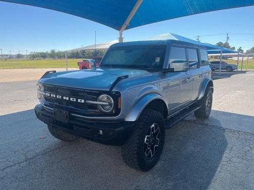 2023 Ford Bronco Outer Banks