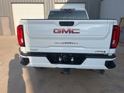 2023 GMC Sierra 2500 AT4