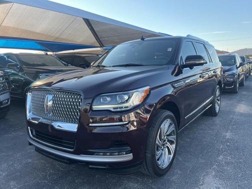 2023 Lincoln Navigator Reserve