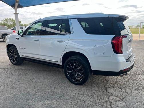 White Frost 2023 GMC Yukon Denali