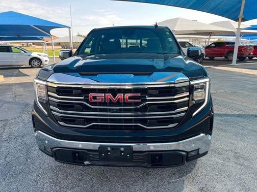 Onyx Black 2024 GMC Sierra 1500 SLT