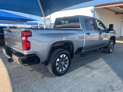 2024 Chevrolet Silverado 2500 Custom